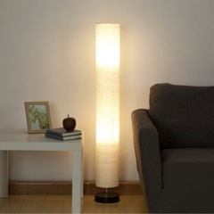 【ニトリ】フロアランプ　電球付き　¥6500→¥4000の画像