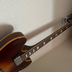グレコ　スーパーリアルプロジェクト　セミアコ　335タイプの画像