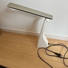 パナソニック　卓上ライト