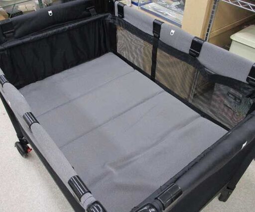 カトージ ベビーベッド トイバー付き バシネット 折りたたみ式 プレイヤード・ベビーサークル 収納袋あり ベビーサークル ヨゴレあり 
