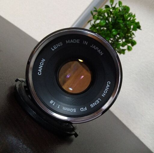 レンズ Canon FD 50mm F1.8  前後キャップ付 【美品】
