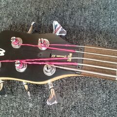 【愛品倶楽部柏店】Warwick ５弦エレキベース Corvett SS5の画像