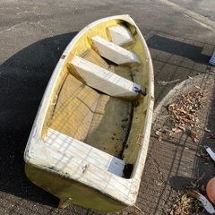 引き取り限定！手漕ぎボートの画像