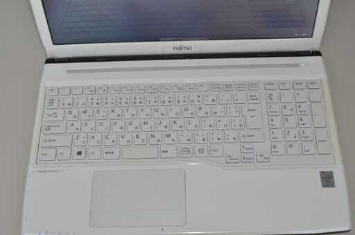 最新Windows11+office 爆速SSD525GB 富士通 AH53/M Core i7-4702MQ/メモリ8GB/15.6インチ/DVDマルチ/HDMI/無線/テンキー/便利なソフト多数 最新Windows11+office 爆速SSD525GB 富士通 AH53/M Core i7-4702MQ/メモリ8GB/15.6インチ/DVDマルチ/HDMI/無線/テンキー/便利なソフト多数
