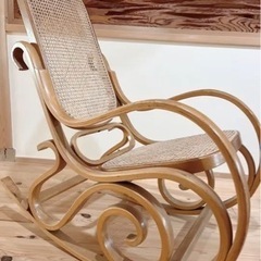 ロッキングチェア 籐 の画像