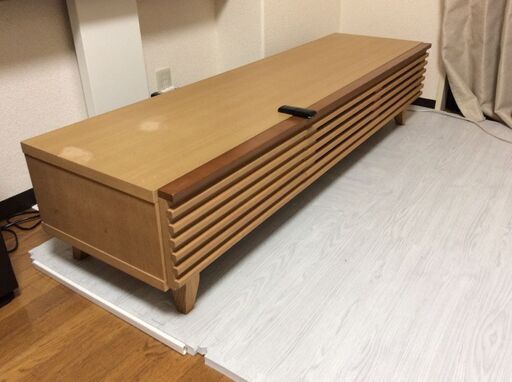テレビ台　ローボード