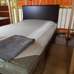 【愛品倶楽部柏店】ニトリ　西川　レッグタイプセミダブルベッドの画像