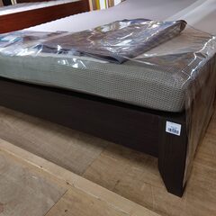 【愛品倶楽部柏店】ニトリ　西川　レッグタイプセミダブルベッドの画像