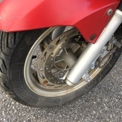 sym   RV125i   フロントホイール　中古の画像