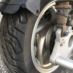 sym    RV125i     リヤホイール　タイヤ付　中古