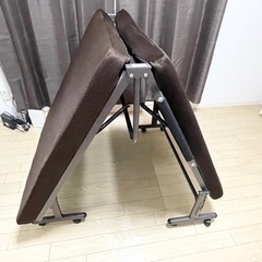 折り畳みベット