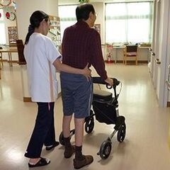 《ヘルパースタッフ》働きやすい環境が魅力の施設で働きませんか？？【賞与2回・昇給あり・食事補助あり◎】の画像