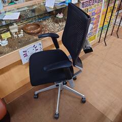 【愛品倶楽部柏店】オカムラ　バロンチェア　ハイバック　アジャストアームの画像