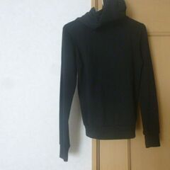Sサイズ　美品　I ♡SH  フード付きパーカー★アイラブ上海の画像