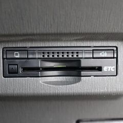 【自社ローン】卍卍卍トヨタ  プリウスα 1.8S卍卍卍　オンライン商談審査契約ＯＫの画像
