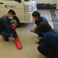 勤務地は東京都内・埼玉県南部など！！週2～でも大歓迎！女性も活躍中！技術と感性を磨き、手に職をつけてみませんか？12,000円/日～★造園作業☆植木屋☆庭師☆一人親方☆未経験者も大歓迎☆の画像