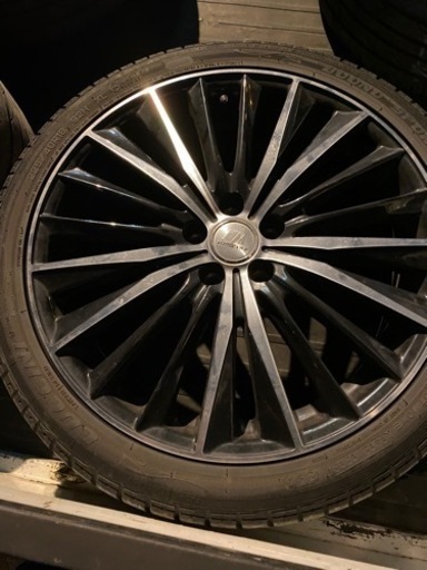 アルミホイール　18インチ　ボルテック