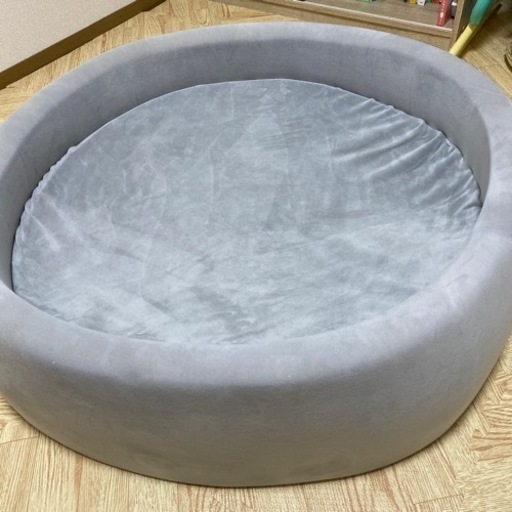 ボールプール　グレー