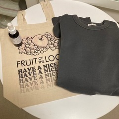 marks&webのマスクスプレーとFruit of the Loomのトートの画像