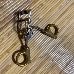ビューラー①の画像