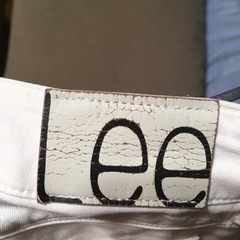 Lee 白ジーンズの画像