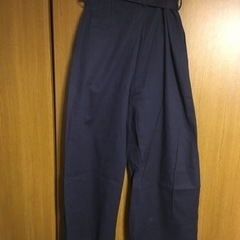 GU   カジュアルワイドパンツの画像