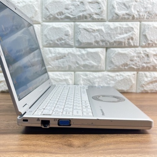 【バッテリー良好】Let's note☘Core i5第6世代☘SSD256GB