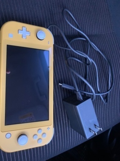 Nintendo Switch Lite 本体