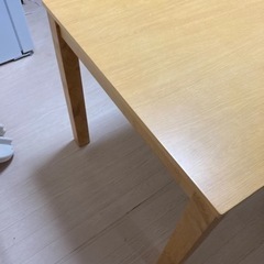 食卓セット(テーブル、椅子2脚)の画像