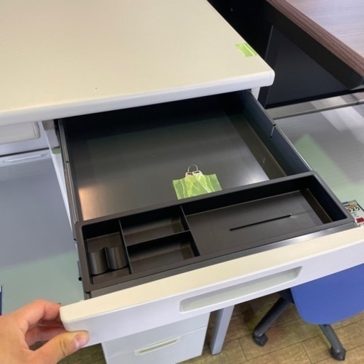 JI-36 【オフィス家具専門店】コクヨの片袖デスクです！