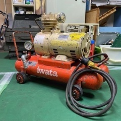 【可動品‼️】コンプレッサー　iwata