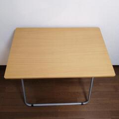 机　【折りたたみ可能】の画像