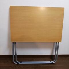 机　【折りたたみ可能】の画像