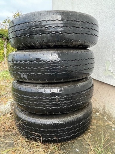 タイヤ、ホイールセット　195/80r15 LT 6穴　ハイエースなどに