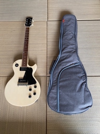 ギター　tokai love rock(要修理)