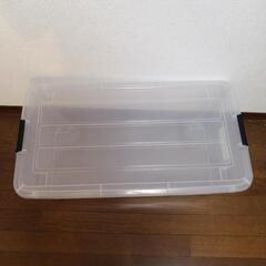 衣装ケースの画像