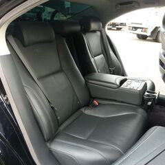H25 LS600h バージョンL　4WD 社外20ＡW 純正ナビ　TV　革シート エアサスキット オートトランク 車検5年7月 16116の画像