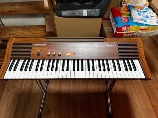 商談中　Roland HP-60 Piano Plus 60 電子ピアノ　アナログシンセ　エレクトリックピアノ