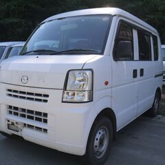 (ID4613)軽バン専門店在庫100台　３０万円　マツダ　スクラムバン　車検２年付　平成２２年式　諸費用込３５０,０００円の画像