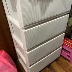 引き出し式収納