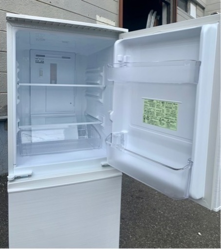 札幌市内配送無料 美品 20年製 SHARP シャープ 137L 2ドア冷蔵庫 SJ-D14F つけかえどっちもドア