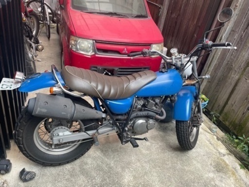 スズキ　バンバン200