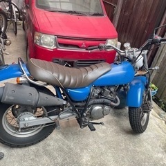 スズキ　バンバン200