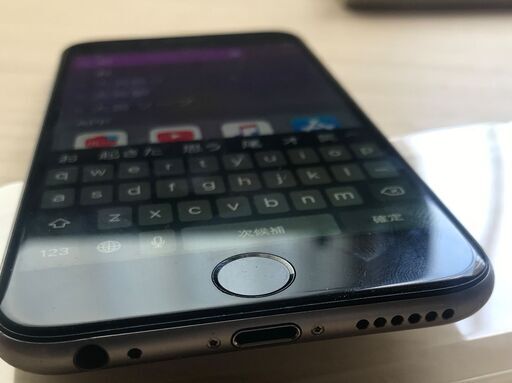 iPhone 6 SIMフリー 　16GB 電池100％　裏面シルバー