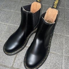 【ほぼ新品】ドクターマーチン22〜23センチ