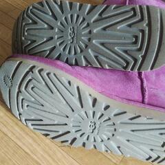 ugg 6 23.5 ピンク　の画像