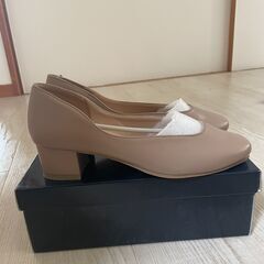 nano universe グレージュ　パンプス　24cm 新品未使用の画像