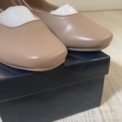 nano universe グレージュ　パンプス　24cm 新品未使用の画像