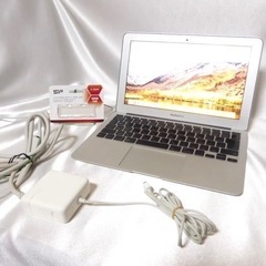 Apple MacBook Air 11inch Late 2010の画像