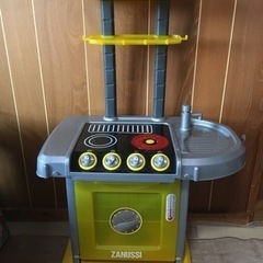 おままごとZANUSSIポータブルキッチン